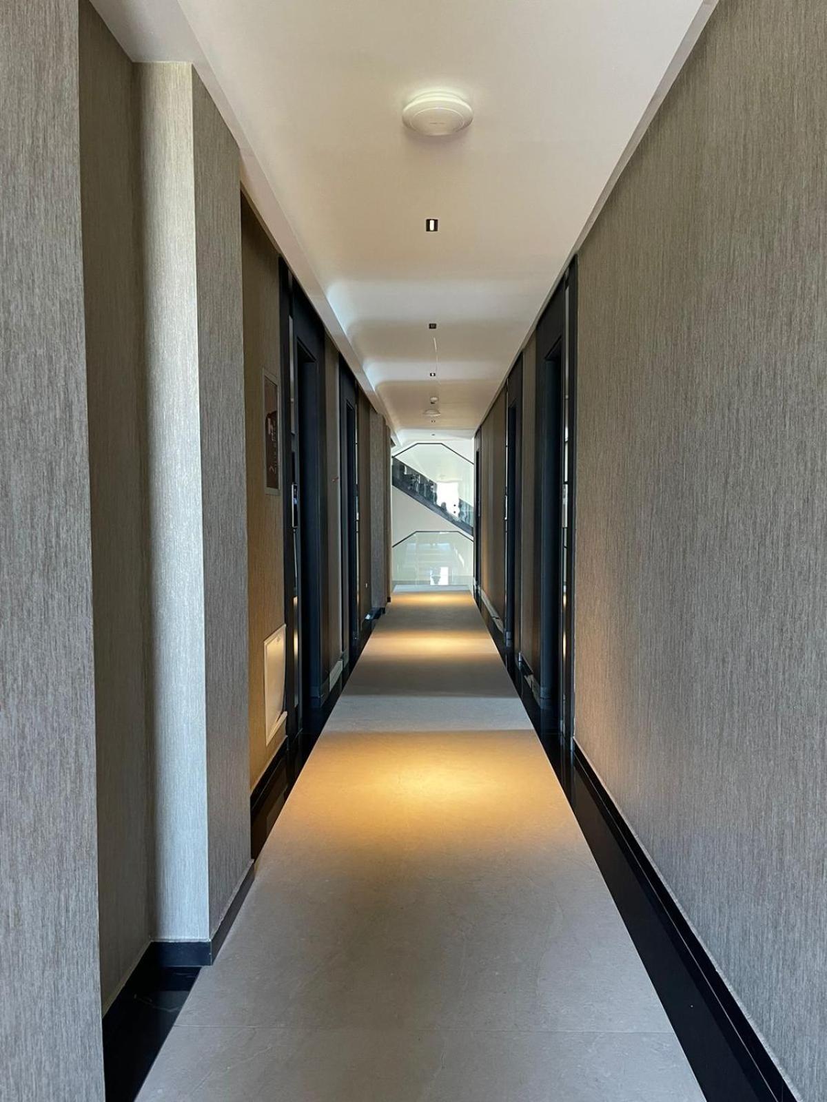 Hotel Majestic Радима Экстерьер фото